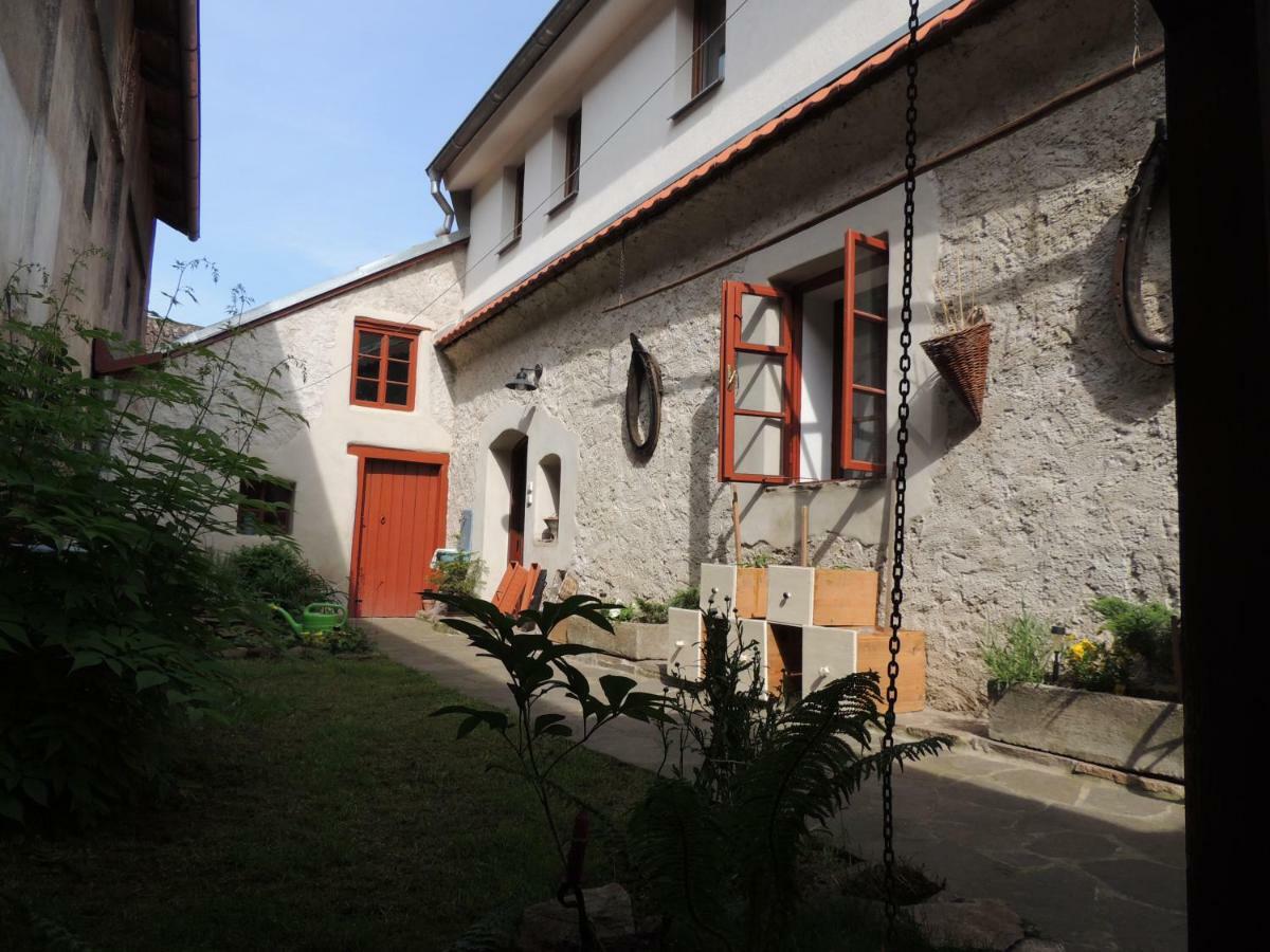 Apartman Bechyne Bagian luar foto